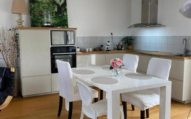 Jasmin house