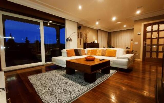 HHC - Holidays House Compostela
