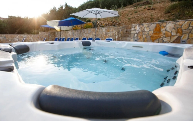 Dusa - With Pool - A2 - II kat