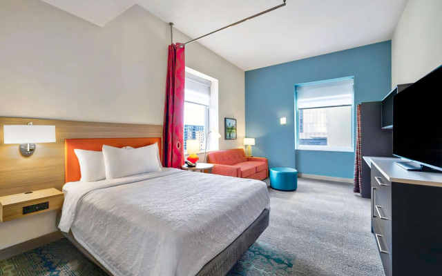 Home2 Suites by Hilton Minneapolis Downtown, MN