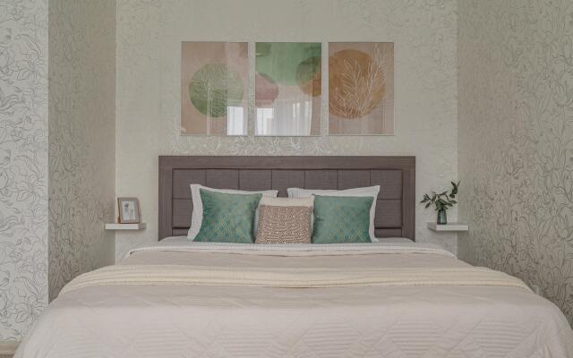 Лайт Апартаменты на улице Токарей 40