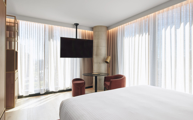 Quincy Hotel Melbourne