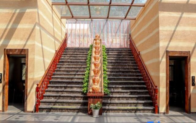 Yueting Hot Spring B&B