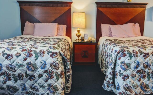 Executive Inn Thomson