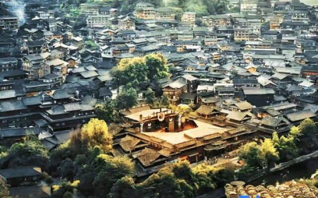 VG Sky Land Holiday Garden panoramic beauty