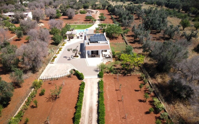 Villa Lino With Pool by Wonderful Italy