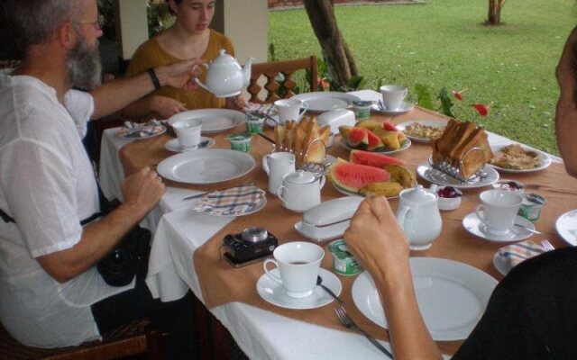 Royal Tourist Lodge