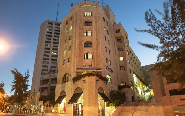 hotelImage