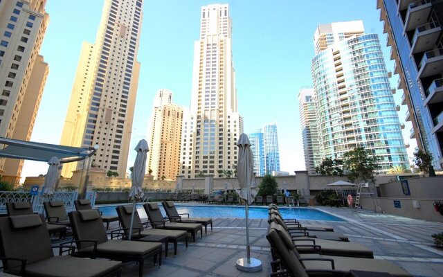 Kennedy Towers - Attessa