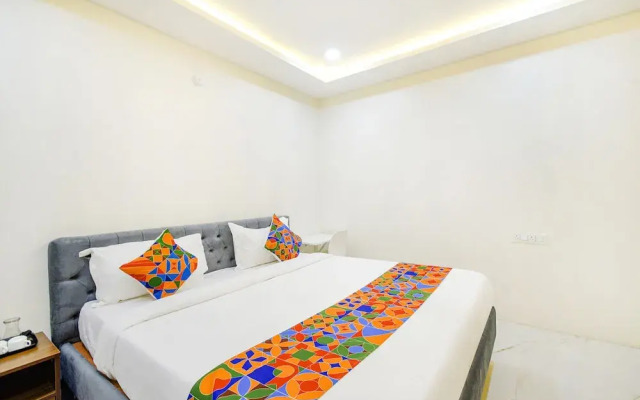 Fabhotel Ssr Ikon Suites