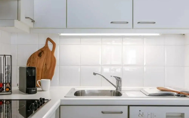 Bright Apartment With 2 Terraces Close to Beach