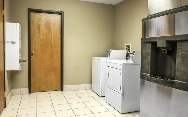 Sleep Inn & Suites