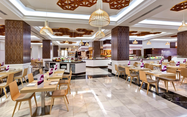 Barcelo Isla Canela Hotel