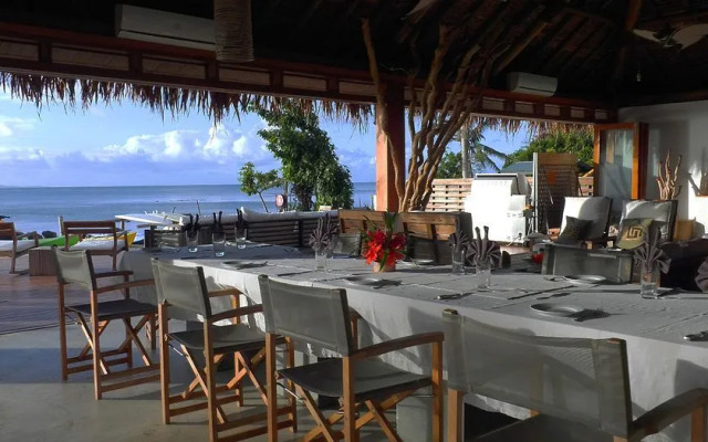 Tides Reach Resort