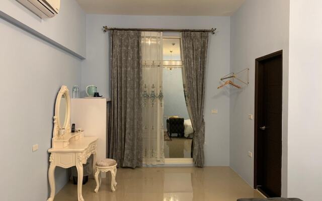 910 Hostel