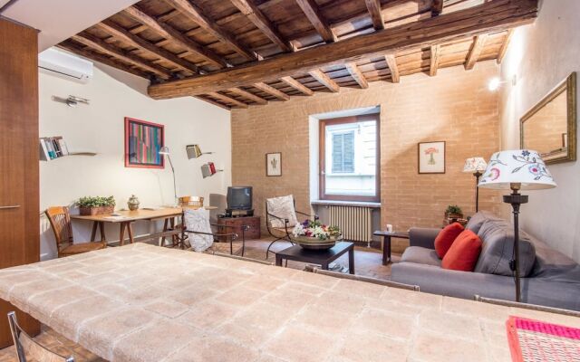 RSH Elegant Large Apartment Piazza Navona