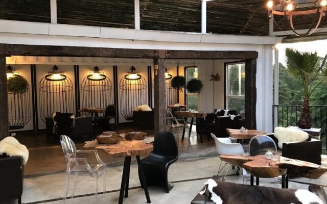 Pousada Cafe Poesia