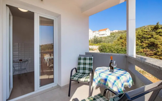 Amazing Apartment in Stara Novalja With Wifi and 1 Bedrooms