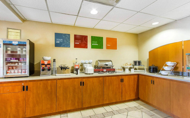 Quality Inn Clarksville - Exit 11
