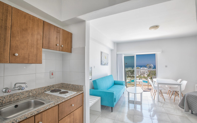 Papantonia Hotel Apartments