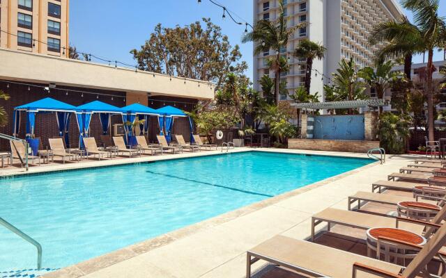 Four Points by Sheraton Los Angeles International Airport (USA)