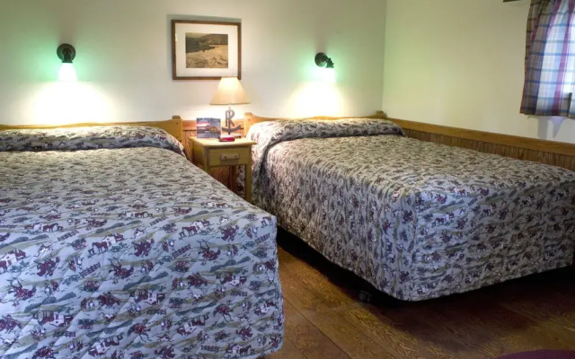 Roosevelt Lodge & Cabins - Inside the Park