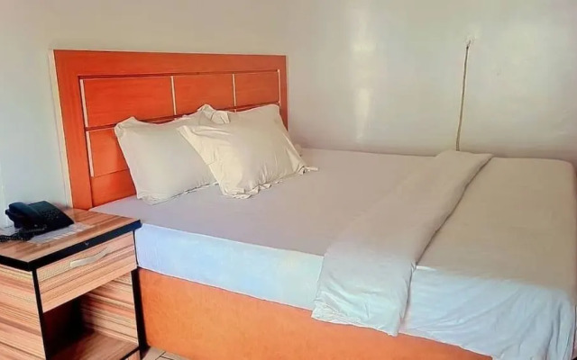 Abuja Bays Garden Hotel