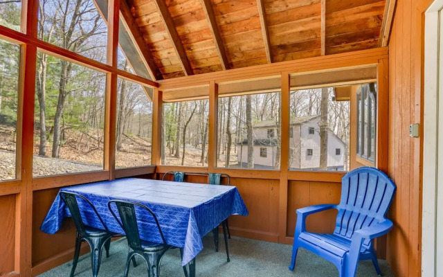 Bushkill Vacation Rental w/ Community Amenities!