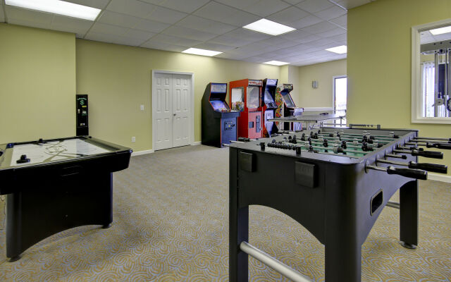 Coastal Palms Inn & Suites