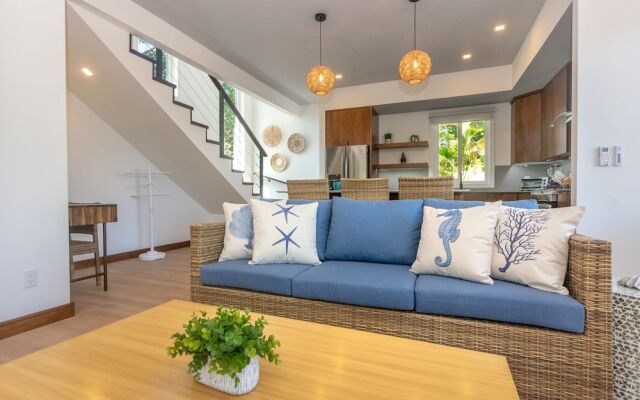 Casa Palmera 2 Bedroom Home by RedAwning