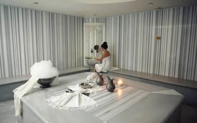 Kemer Golf Resort Hotel