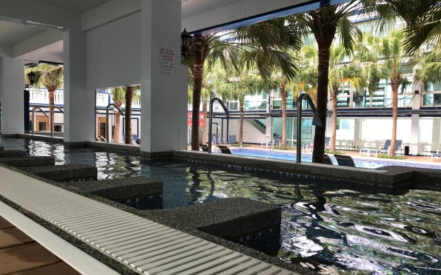 White House Beach Hotspring Resort