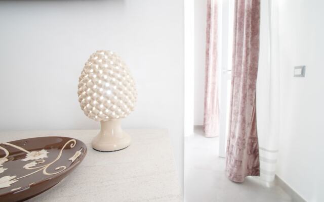 Palermo Historia Rooms and Suites