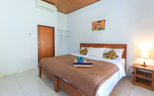 Kompyang Rai Guest House – Guest Rooms – Canggu