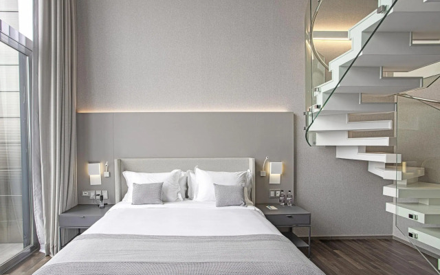 Suryaa Hotel Pinhais, Curio Collection by Hilton