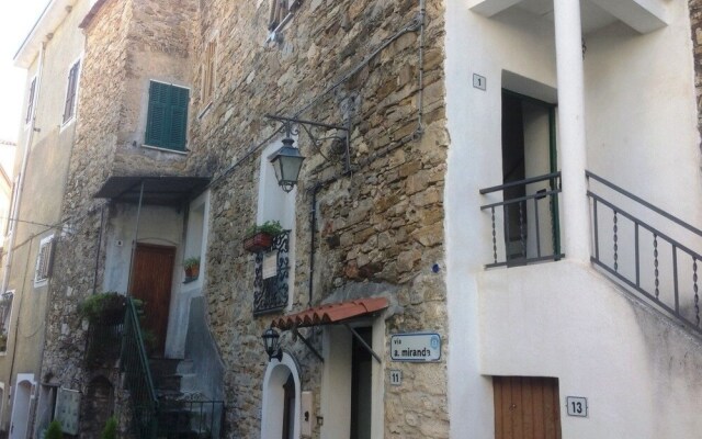 Antica Casa In Pietra