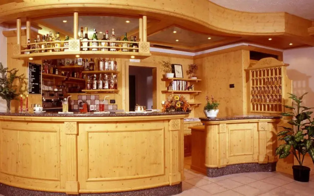 Hotel e Appartamenti Al Larice
