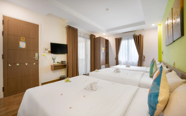 Raon Danang Beach Hotel