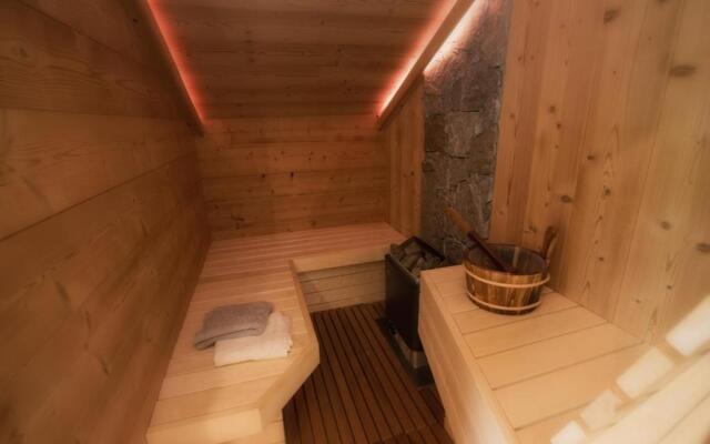 TOUT NEUF - Chalet Pébie 8 à 10 pers avec sauna