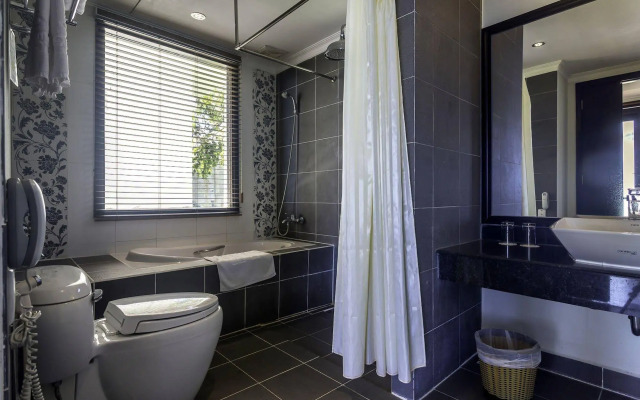 Lotus Muine Resort & Spa