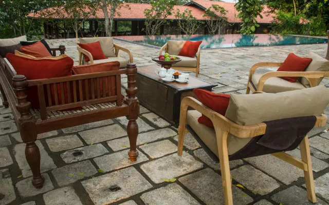 Stone House Suites Kandy