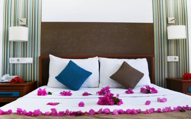 Oskay Hotel