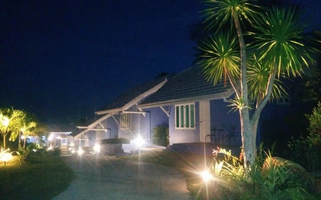 OYO 929 100 Boutique Hotel