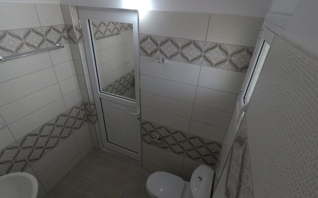 Prive Hotel and Apartment