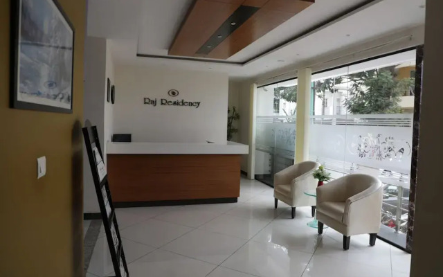 Hotel Raj Residency