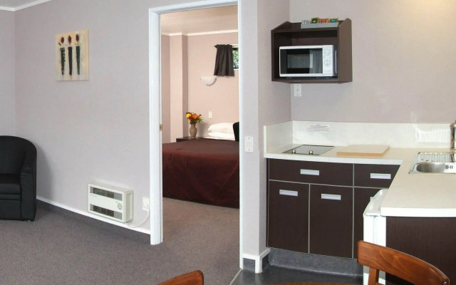Rose City Motel