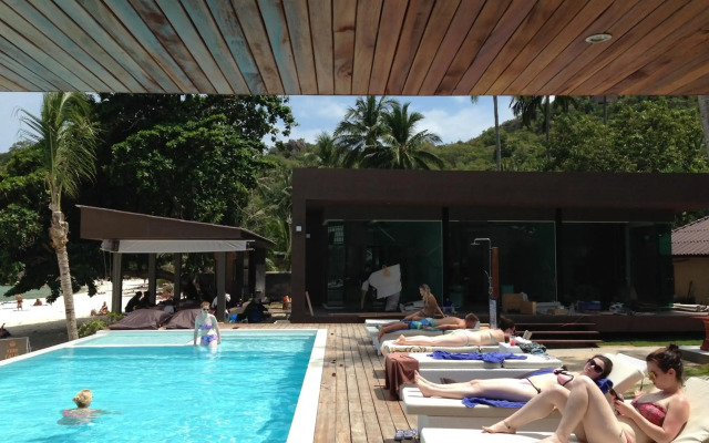 Silver Beach Resort