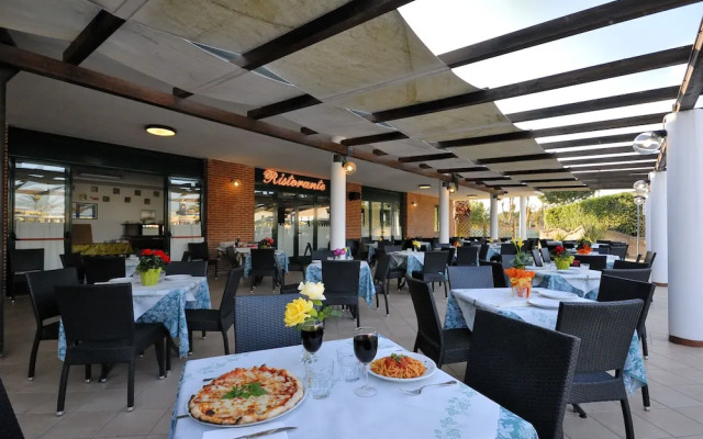 La Cecinella Apartments