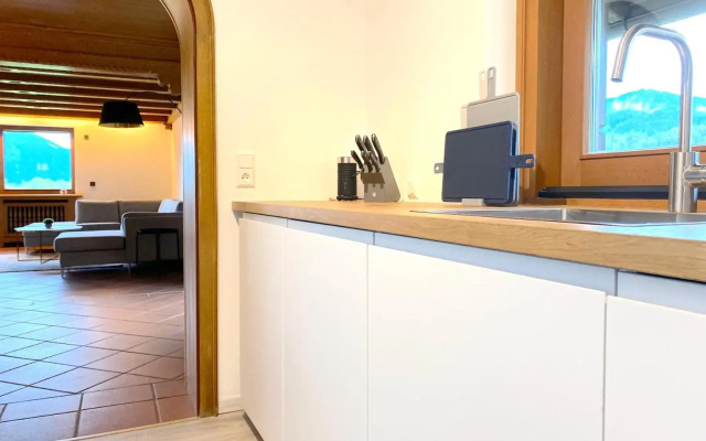 Großzügige Ferienwohnung am Tegernsee mit Südbalkon und Wallbergblick