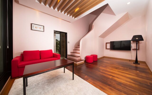 Libentia Hotel & Pool Villa